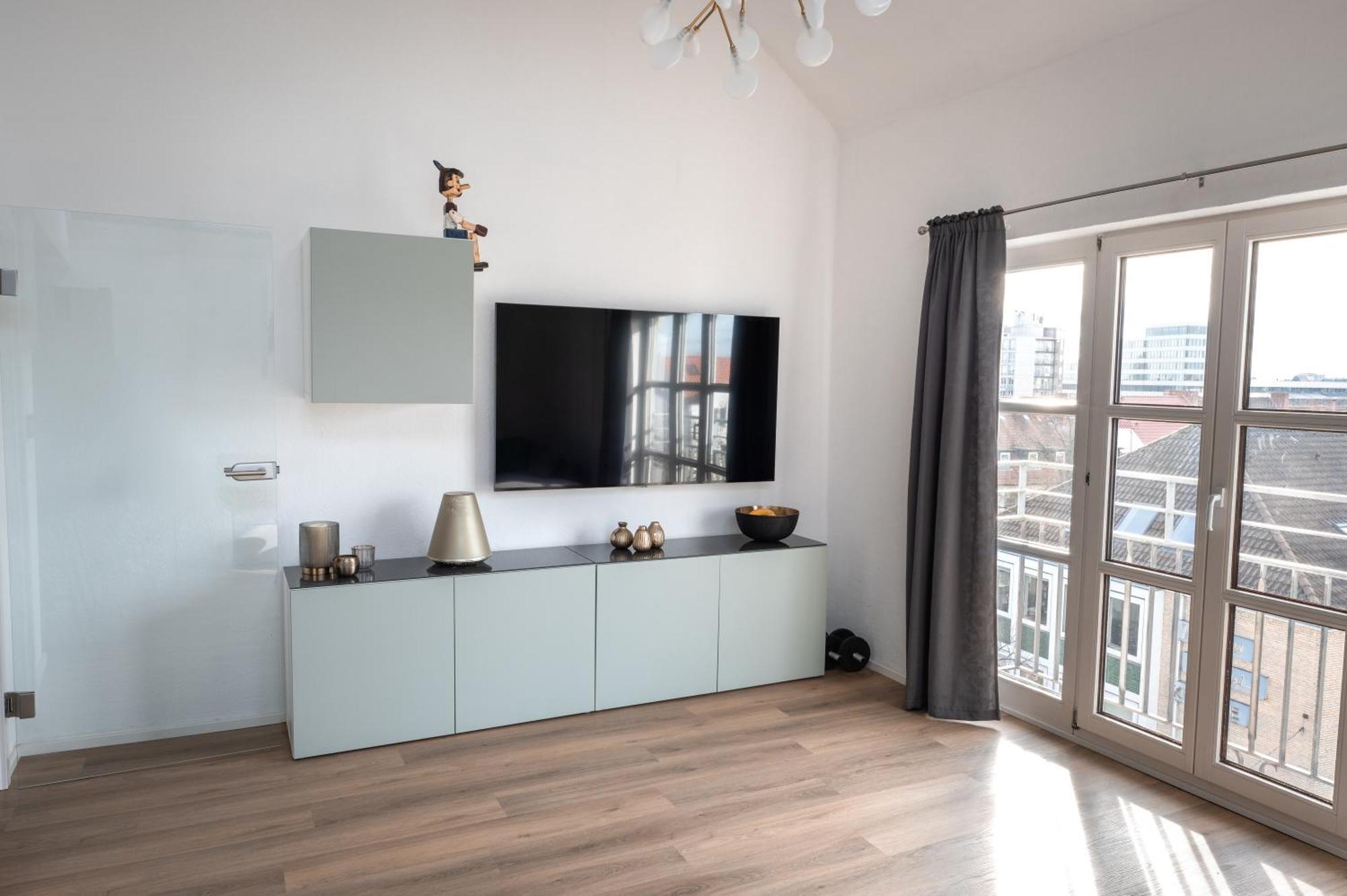 Eich-Penthouse, Zentral Am Stadtwald Mit Ausblick Ueber Die Stadt, 24H Self Check-In, Netflix, Disneyplus Hanóver Exterior foto
